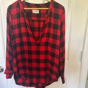 Universal Thread Plaid V-Neck Blouse - Red and Black
